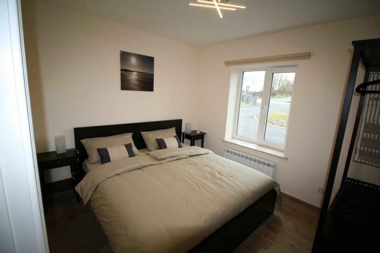 Atlantic Retreat Lodge Кинварра Экстерьер фото
